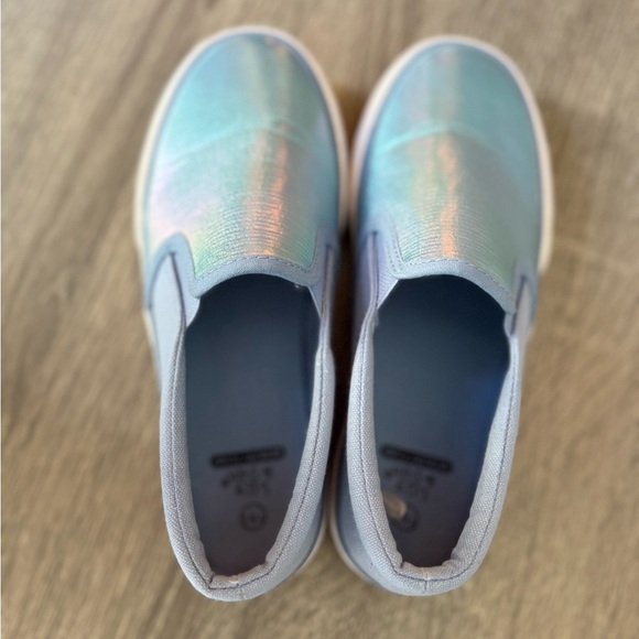 2 Pair - Girls - Size 1 - Cat & Jack Sandal, Lilly & Dan Slip On - Picture 8 of 8